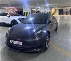 تسلا موديل 3